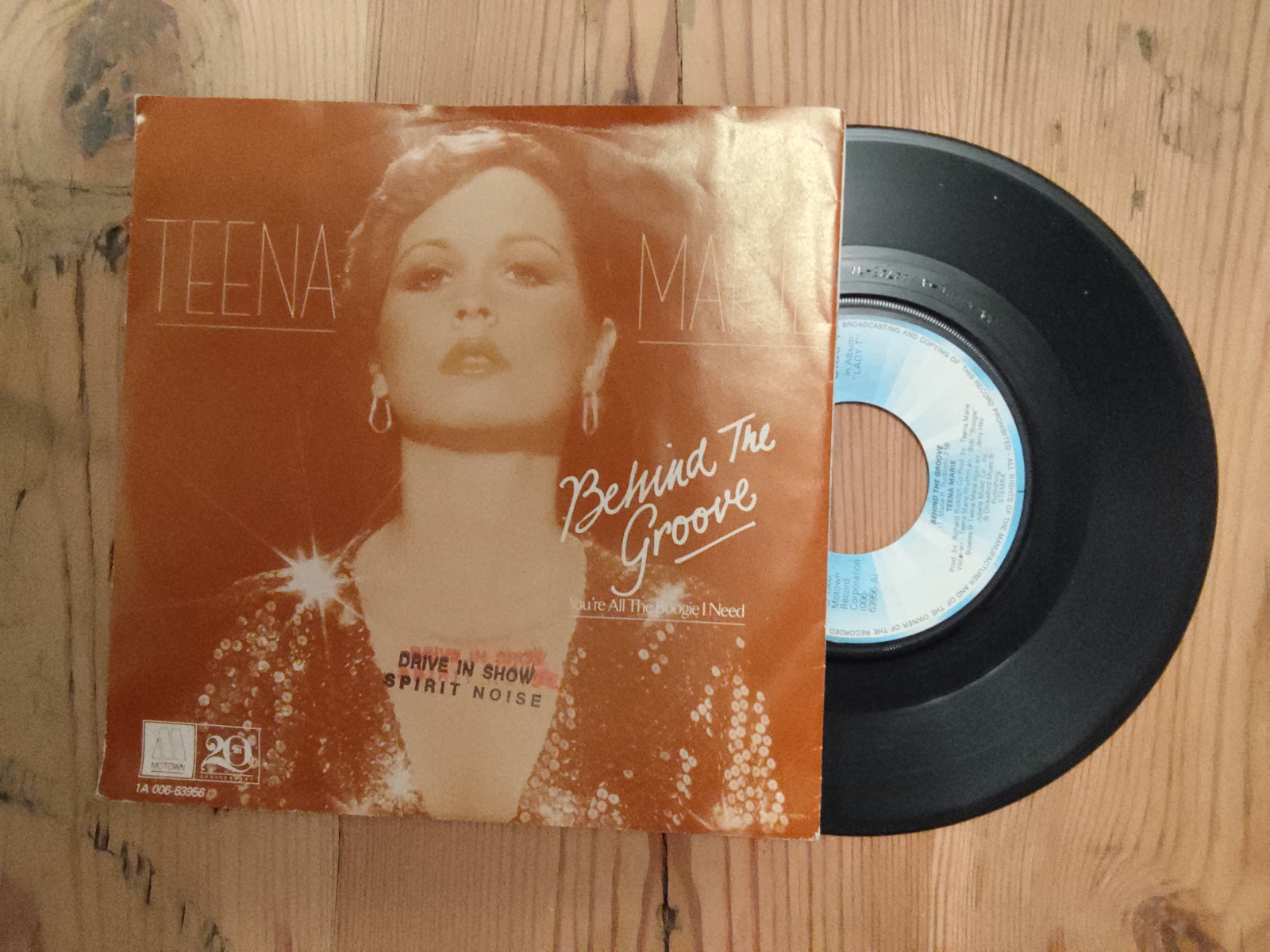 Teena Marie met Behind the groove 1980 Single nr S20256416