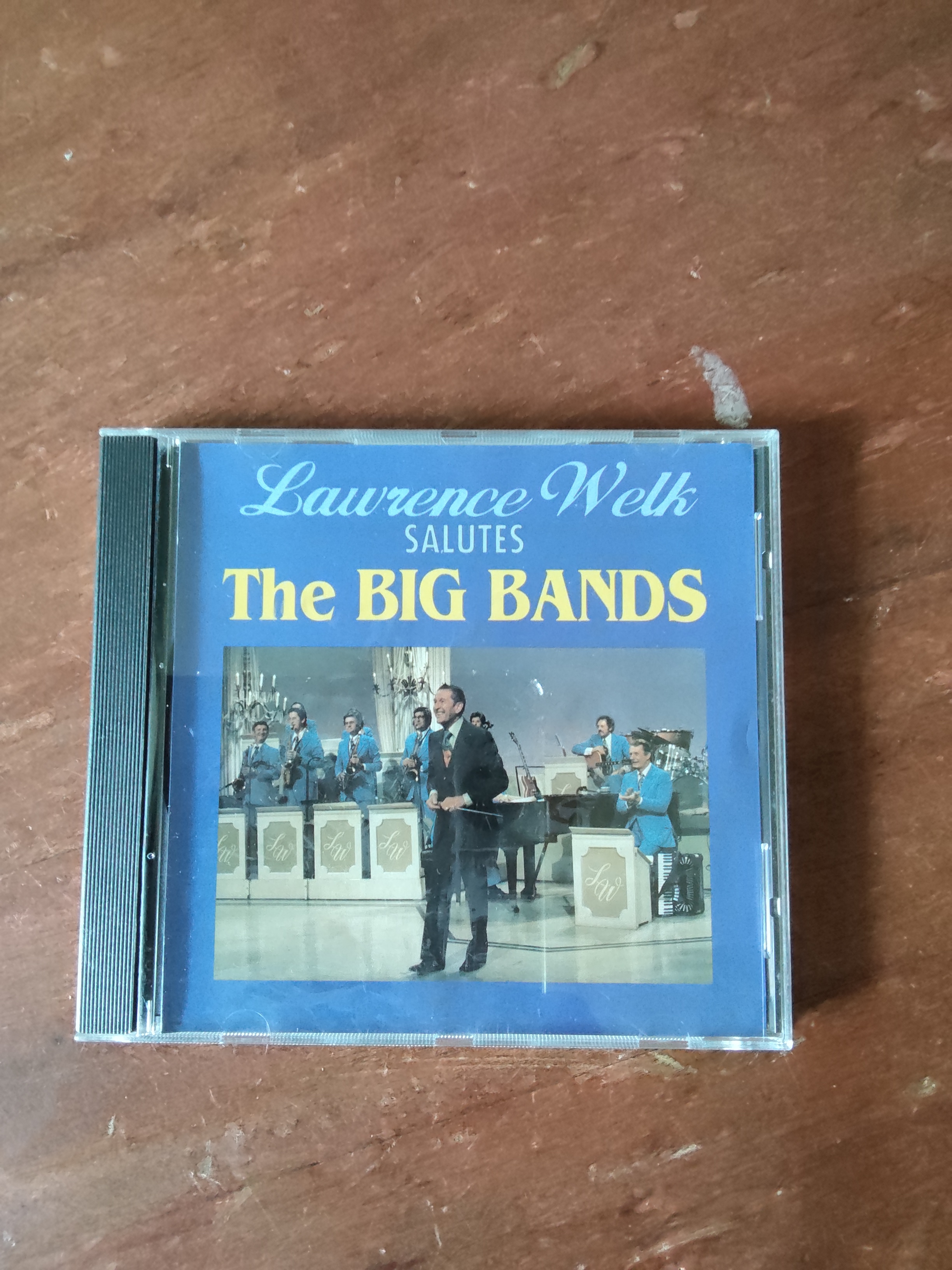 Lawrence Welk met Salutes the big bands 1990 CD nr CD20251186