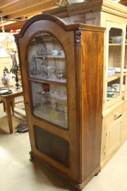 Antieke 1-deurs vitrinekast noten 1890-1900 origineel glas en toog nr 10016