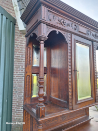 Antieke Mechelse kast omstreeks 1890 a 1900 3-deuren houtsnijwerk nr K202536
