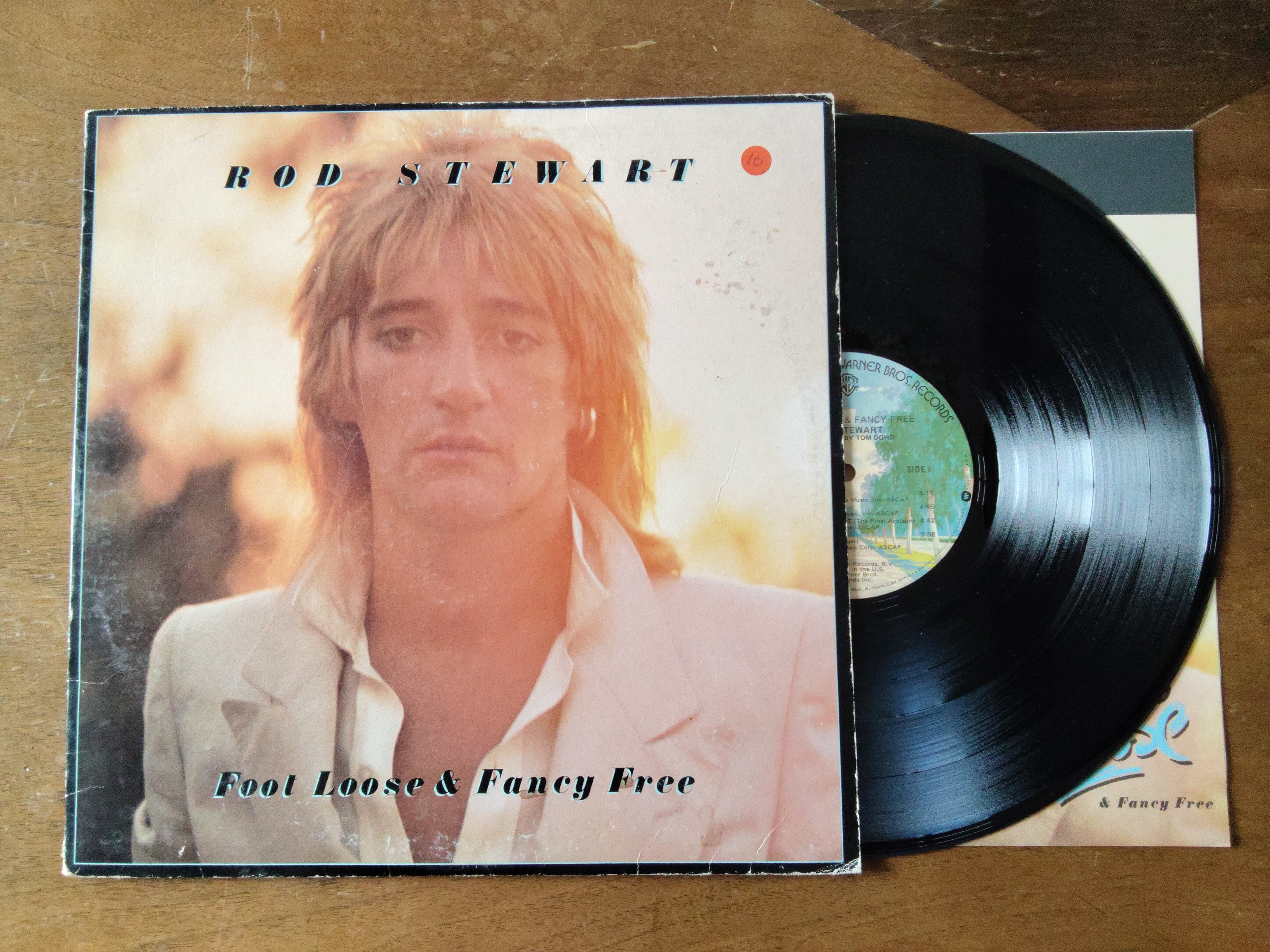 Rod Stewart met Foot loose & Fancy Free 1977 LP nr L20251364
