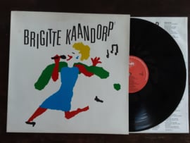 Brigitte Kaandorp met 1 1986 LP nr L2024229