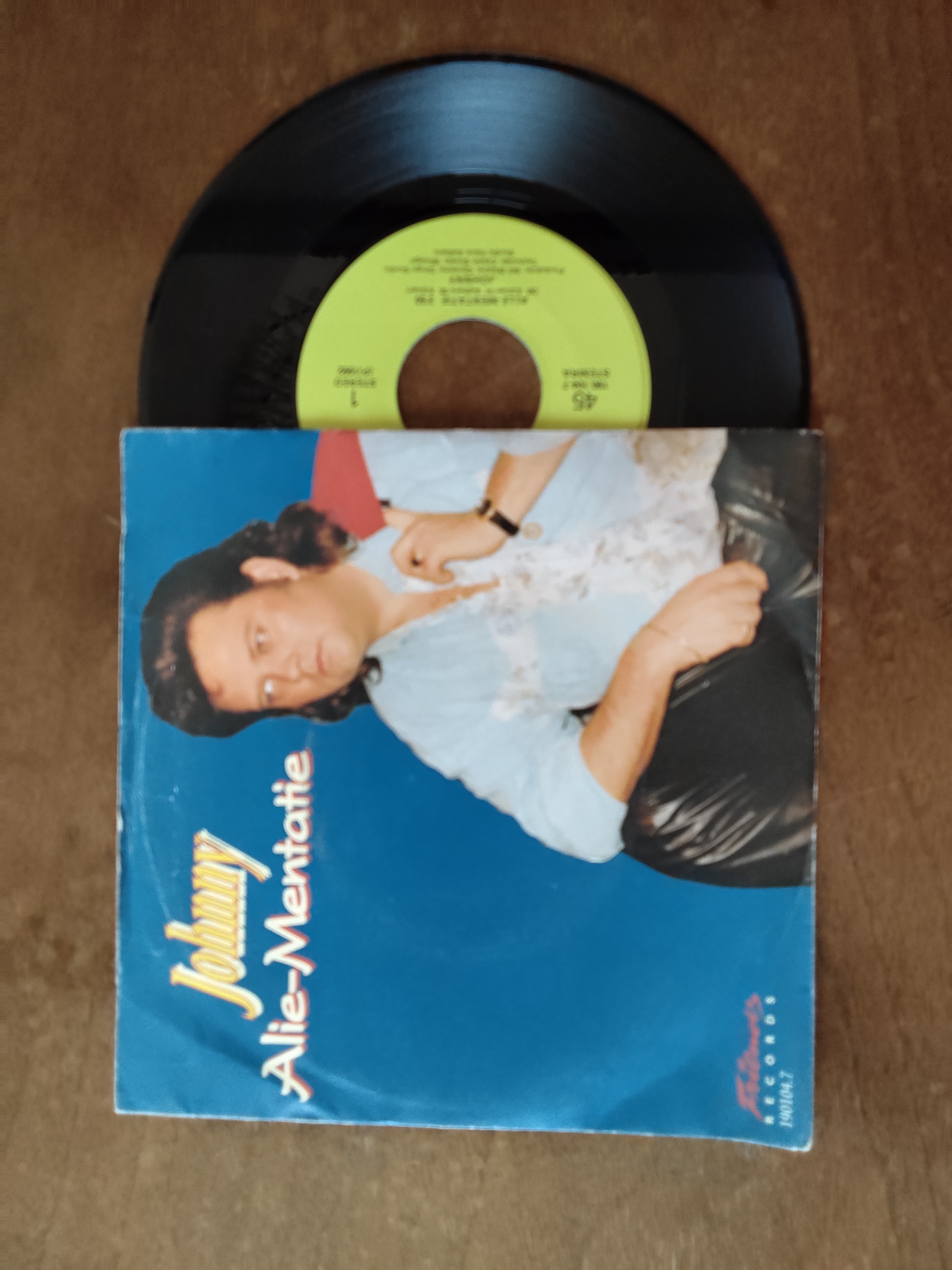 Johnny met Alie-Mentatie 1992 Single nr S20256982
