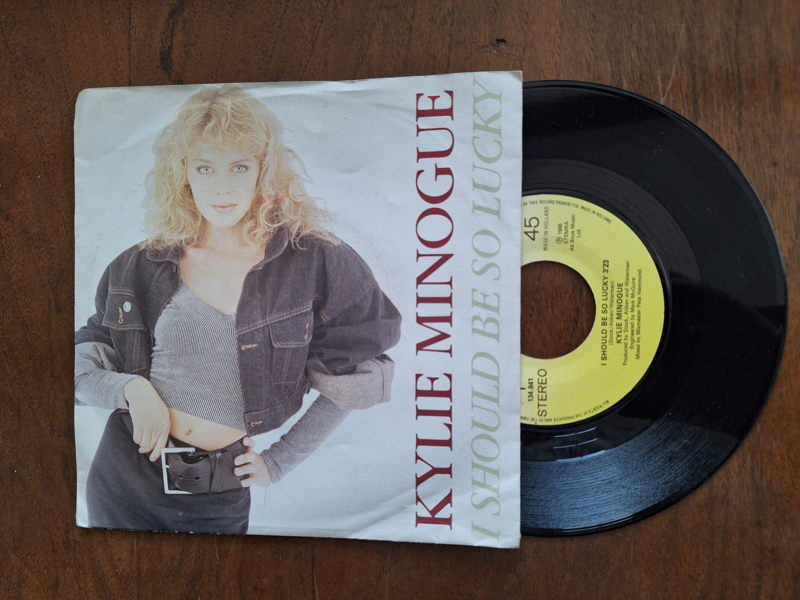 Kylie Minogue met I should be so lucky 1988 Single nr S20232464