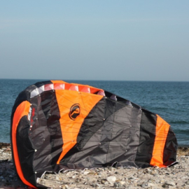 Paraflex 2.3 Trainer kite R2F - Black/Orange