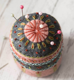 Felt Pincushion kit