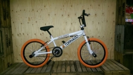 BMX Freestyle / Crossfiets BUGATTI TORNADO WIT / ORANJE 20 INCH LIMITED EDITION