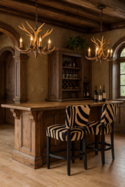 Bistro barstoel met rug, in zebralook koeienhuid