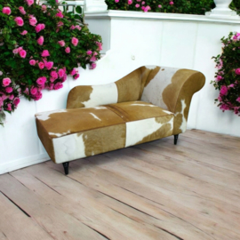 Josephine chaise longue 160cm, bruin met wit koeienhuid