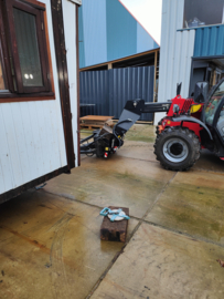FASE 1: KOOP EEN OUD CHALET