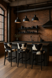 Bistro barstoel met rug, zwartwit koeienhuid