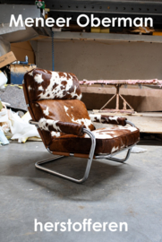 OBERMAN 601 FAUTEUIL HERSTOFFEREN IN BRUIN WIT KOEIENHUID