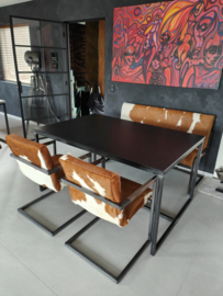 Vincent vintage stoel in bruinwit koeienhuid