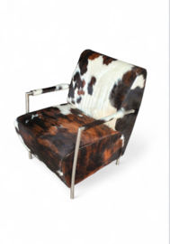 Emma fauteuil in echt tricolor koeienhuid