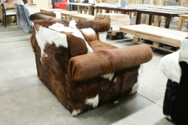Rover fauteuil in bruine koehuid