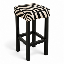 Ben, barkruk, in zebra koeienhuid