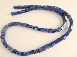 Lapis Lazuli kraal blokje 4-4.3 mm