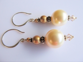 Oorbellen "Cream Vintage Pearl"