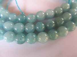 Jade kraal zacht blauw rond 6.1-6.3 mm