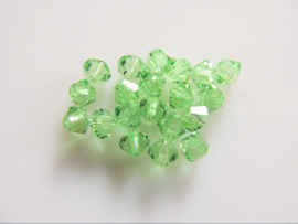 Swarovski Xilion 5328 Kraal Peridot 4 mm