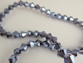 Donkerpaars mettalic bicone kristalglas kraal 6 mm