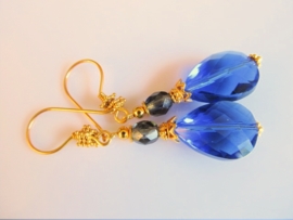 Oorbellen "Gold Blue Glass"