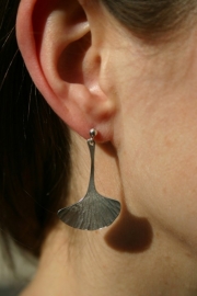 Silver earrings ginkgo - Zilveren oorbellen ginkgo (G1)
