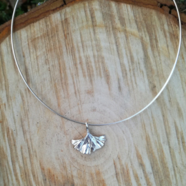 Silver pendant ginkgo - Zilveren hanger ginkgo (Ha22)