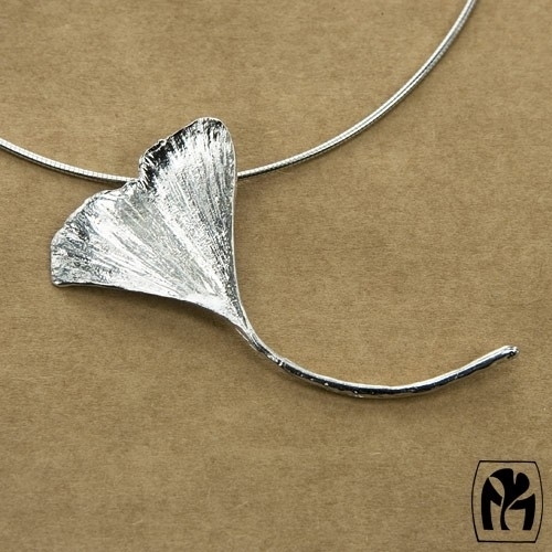 Silver pendant ginkgo - Zilveren hanger ginkgo (Ha56)