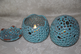 Handgemaakte aardewerken windlichten