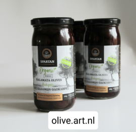 Gefermenteerde biologische kalamata olijven minder zout