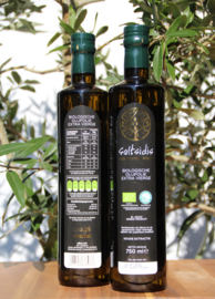 Saltsidis Bio Cretan Gold Olijfolie  extra vierge 750ml -  2024: Silver Award London International Olive Oil Competition,  2023: Gold Taste Olymp Award