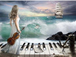Vrouw met viool en piano kijkend naar een zeilboot vierkante steentjes (40x50cm full painting)