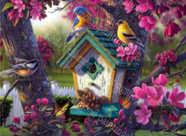 Drie vogeltjes roodborstjes bij vogel huisje (40x50cm full painting )