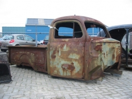pick up body and bed   ford 1948 ( SOLD)