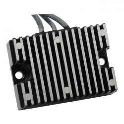 VOLTAGE REGULATOR, 12V. BLACK