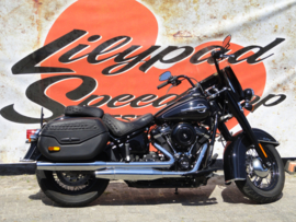 HARLEY DAVIDSON FLHCS HERITAGE CLASSIC 2019