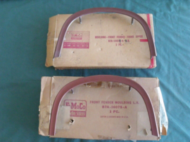 NOS 1957 Ford Front Fender Extension Mouldings FoMoCo 57 RH & LH