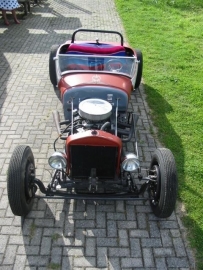 NICE LOOKING FORD T BUCKET  1927 HOTROD     ( SOLD )