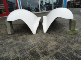 SET FRONT FENDERS 1930-31 FIBERGLASS , LONG SPLASH APRON