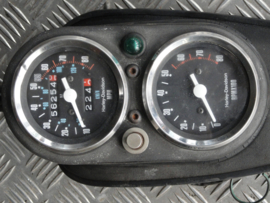 SPEEDO AND  HOUSING FX 1977 TO 1984