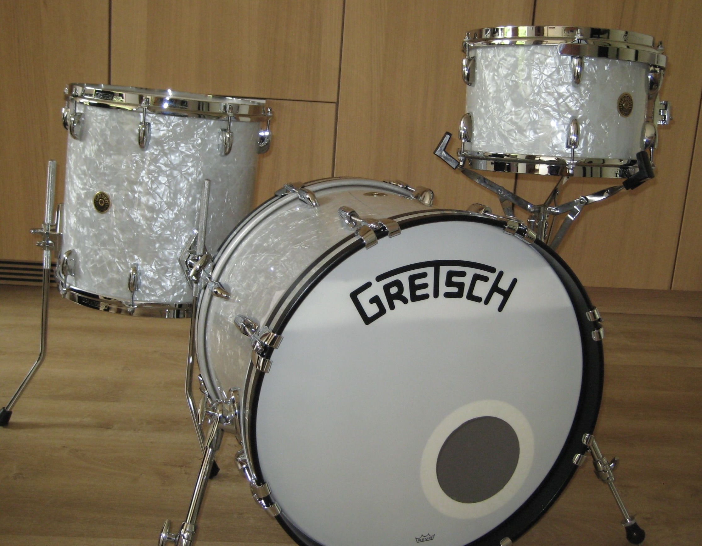GRETSCH usa Broadkaster wmp 20-12-14fl. ...2999,- (als nieuw)