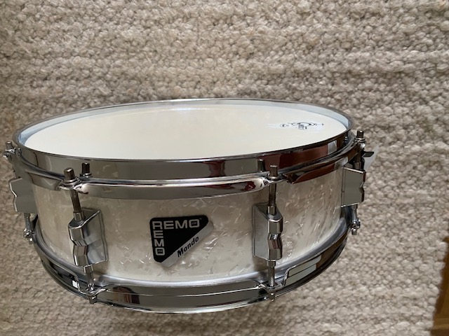 PREMIER B202 Afrikaans Mahonie, black diamond vintageset 1971 in 20-12-14fl met Remo wmp 14x4 sn. 1495,-