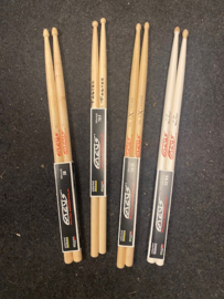HOEZENSETS ...en  CASES...en FACUS Drumsticks