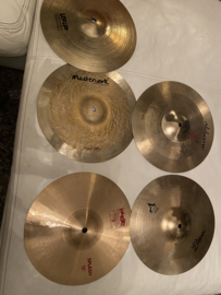 BEKKENS/CYMBALS   van BOSPHORUS - DIRIL - DREAM- MEINL - MASTERWORK -UFIP -ZULTAN- SOULTONE- STAGG- SWAD..!