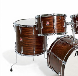 PREMIER 303 in mahony duroplastic 20-12-14-16fl ...799,-   Eerste Premier-set Ringo Starr bij Beatles voor hij op Ludwig overging...