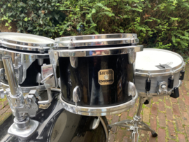 GRETSCH Renown Maple zwart gelakt 22-10-12-14fl en sn...795,-  (zonder snare725,-)