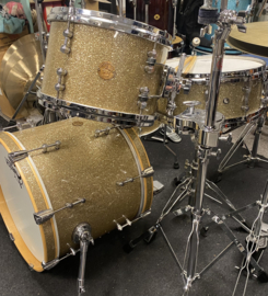 GRETSCH New Classic vintage glass 18-12-14f-14sn...1599,-