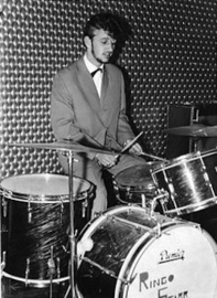 PREMIER 303 in mahony duroplastic 20-12-14-16fl ...799,-   Eerste Premier-set Ringo Starr bij Beatles voor hij op Ludwig overging...