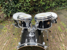 GRETSCH Renown Maple zwart gelakt 22-10-12-14fl en sn...795,-  (zonder snare725,-)
